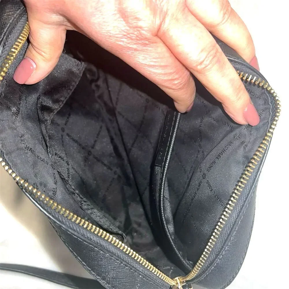 Michael Kors Jet Set Black Crossbody Bag Women's Handbag - Picture 9 of 12